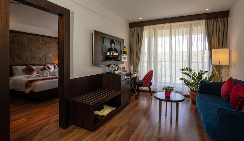 saugandhika-westgate-suite-room2